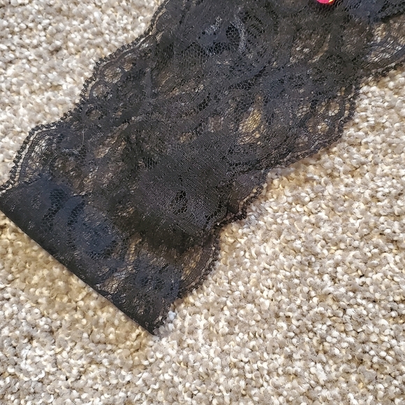 8/$30     👰‍♀   lace and hot pink "bride to be sash" - Picture 3 of 5